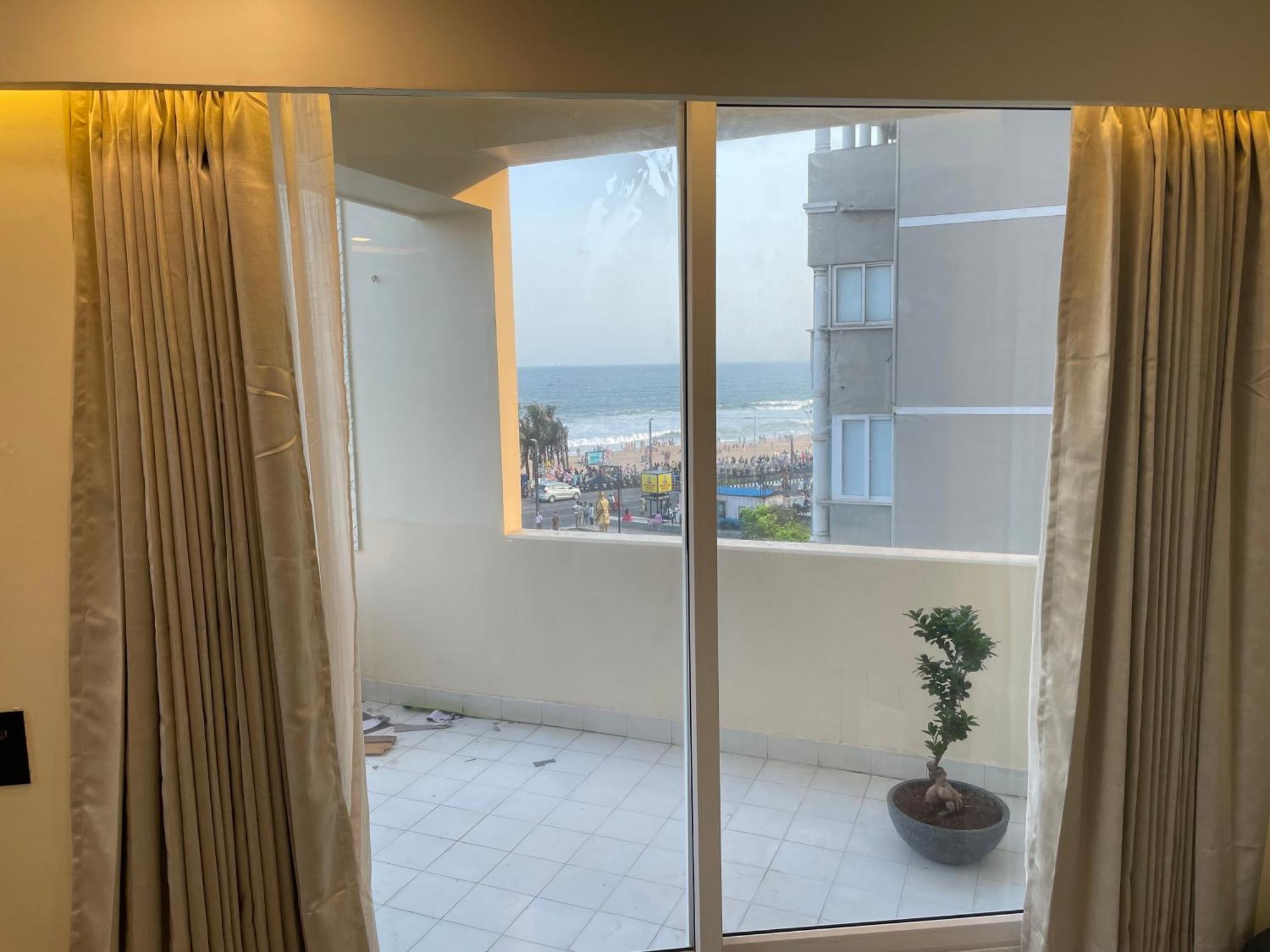 Ocean'S Edge Lejlighed Visakhapatnam Eksteriør billede
